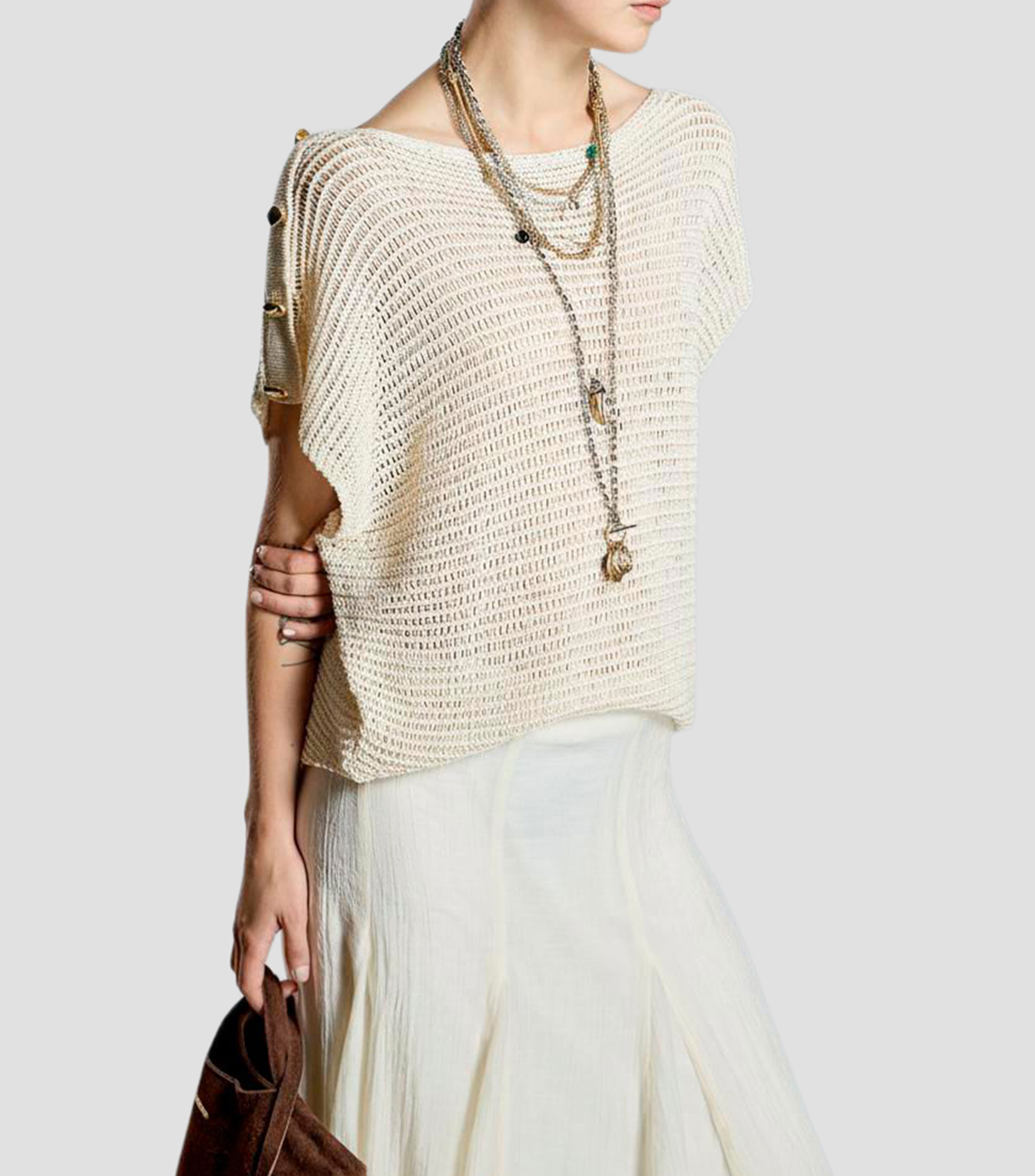 Suéter cuello barco liso Mujer